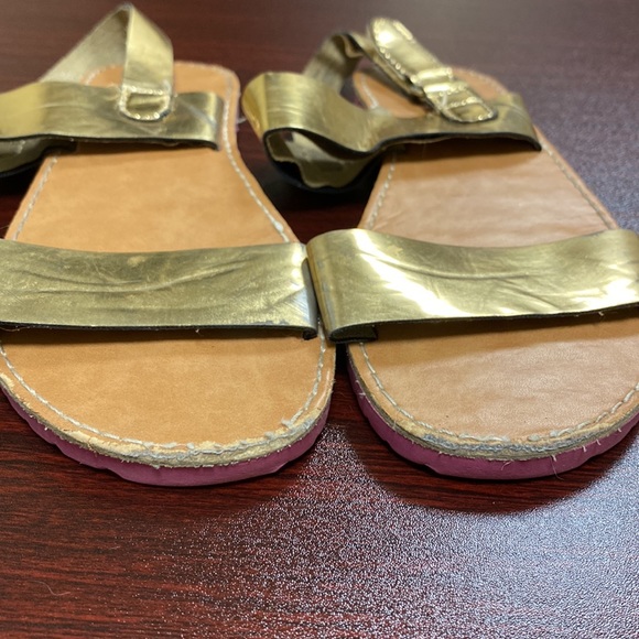 Lilly Pulitzer for Target Gold Sandals Size 2 - Picture 2 of 6